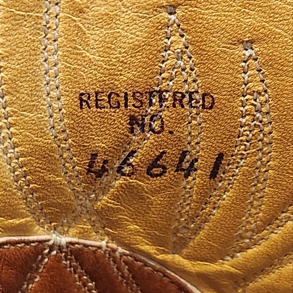 VINTAGE TAN WESTERN LEATHER JUSTIN COWBOY BOOTS SZ 6 - Picture 11 of 11